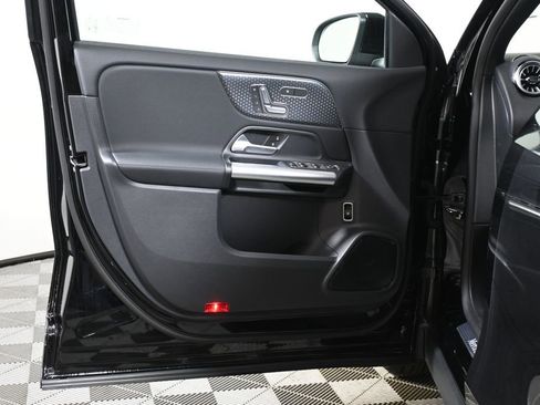 New 2025 Mercedes-Benz GLA 250 4MATIC image 25