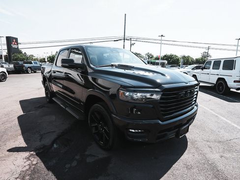 Used 2026 RAM 1500 Laramie w/ Night Edition AWD/4WD image 3