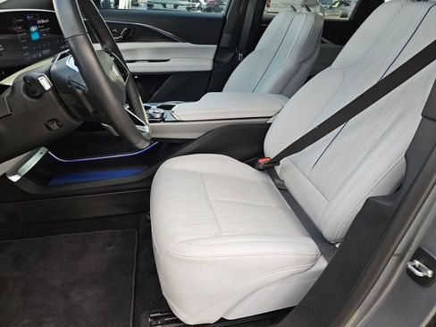 Certified 2024 Cadillac Lyriq Luxury image 11