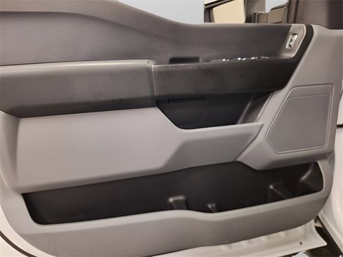 Used 2023 Ford F250 XL w/ XL Chrome Package image 29