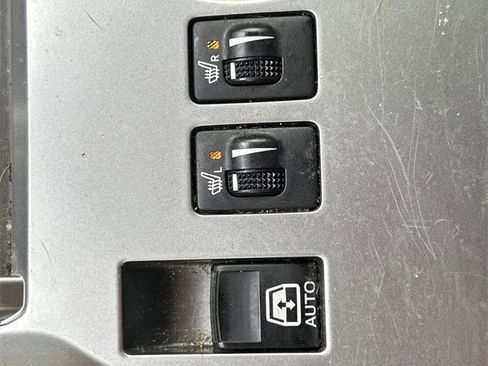 Used 2022 Toyota 4Runner SR5 Premium image 29