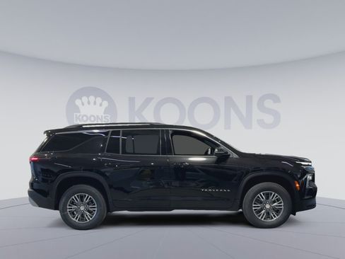 New 2026 Chevrolet Traverse LT w/ Driver Confidence Package FWD image 12