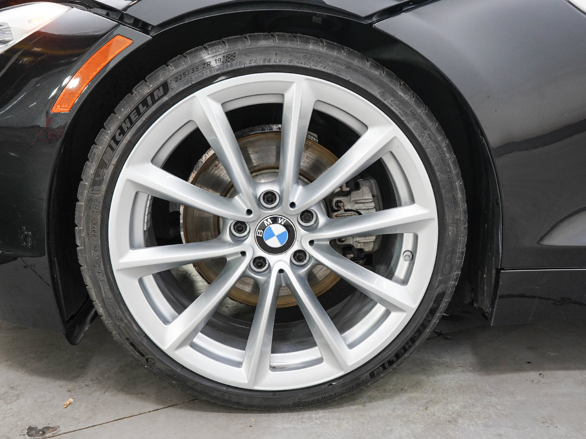 Used 2011 BMW Z4 sDrive35i RWD image 25
