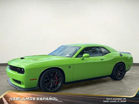 Used 2015 Dodge Challenger SRT Hellcat image 2