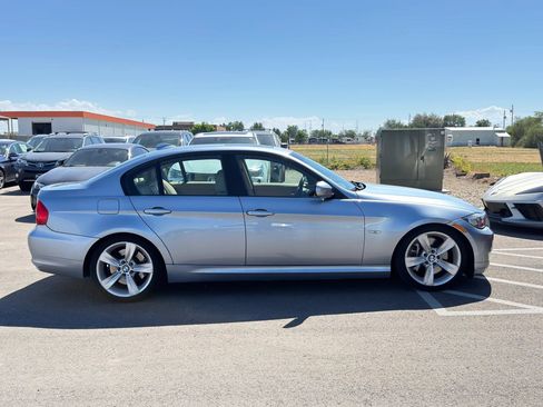 Used 2009 BMW 335i Sedan RWD image 8