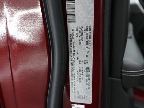 Used 2023 Jeep Grand Cherokee Limited AWD/4WD image 70