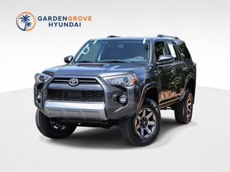 Used 2022 Toyota 4Runner TRD Off-Road Premium w/ Moonroof Package AWD/4WD video 1