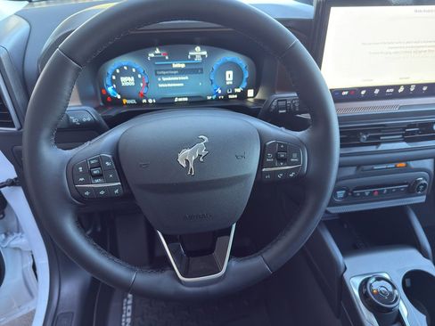 Used 2025 Ford Bronco Sport Outer Banks w/ Outer Banks Tech Package+ image 17