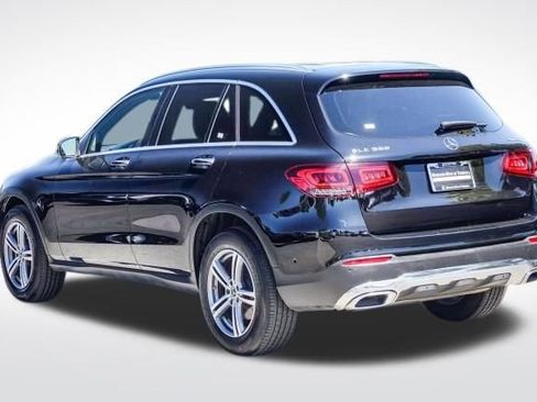 Certified 2021 Mercedes-Benz GLC 300 4MATIC image 5