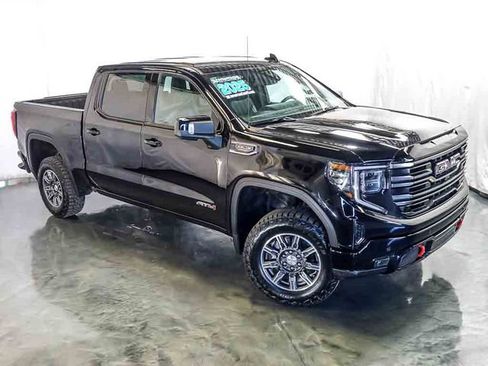 Certified 2025 GMC Sierra 1500 AT4 AWD/4WD image 6