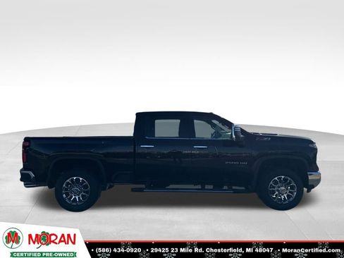Used 2024 Chevrolet Silverado 2500 LTZ w/ LTZ Plus Package image 6