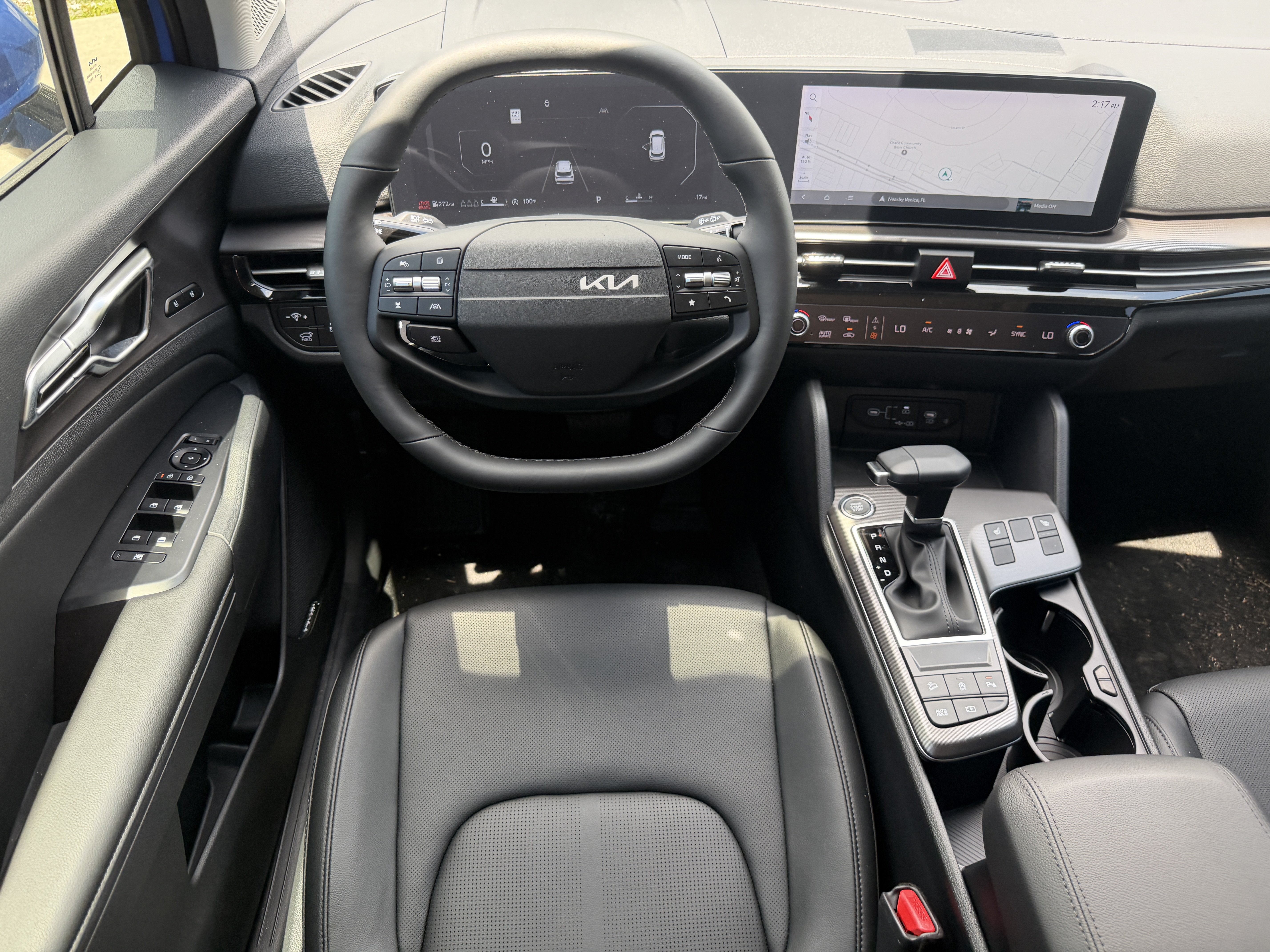 New 2026 Kia Sportage SX FWD image 11