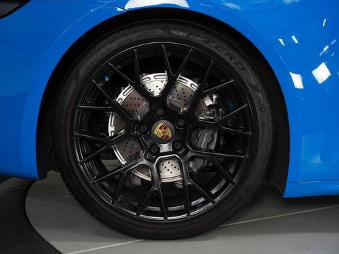 Used 2023 Porsche 911 Carrera w/ Sport Chrono Package image 23