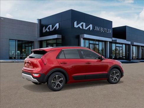 New 2026 Kia Niro EX image 6
