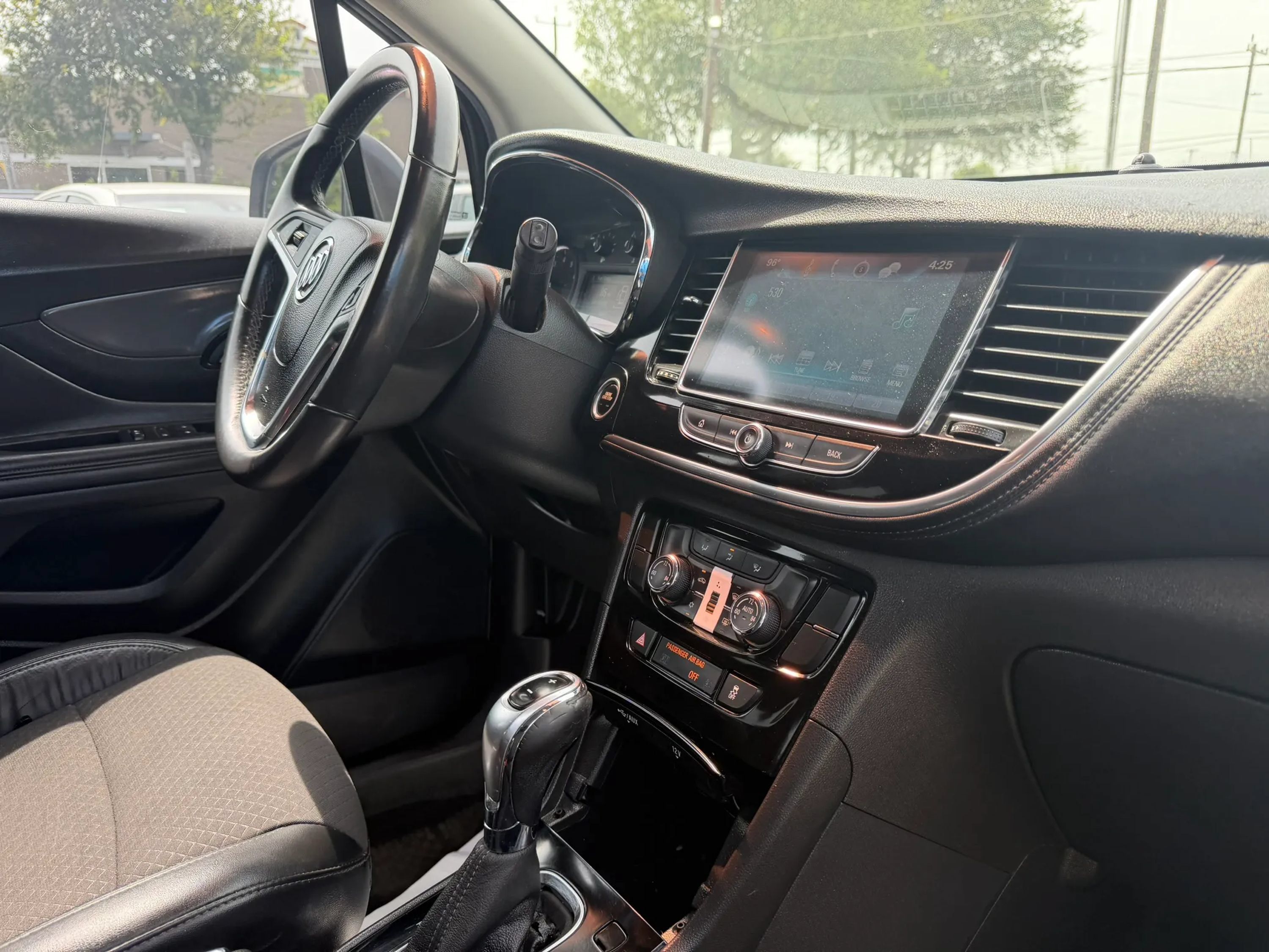 Used 2017 Buick Encore Preferred FWD image 19