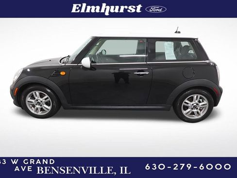 Used 2013 MINI Cooper Hardtop image 2