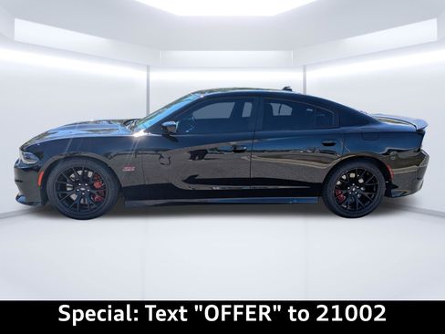 Used 2019 Dodge Charger Scat Pack w/ Dynamics Package image 6