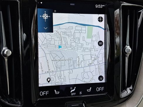 Used 2021 Volvo XC60 T6 Inscription w/ Advanced Package image 14