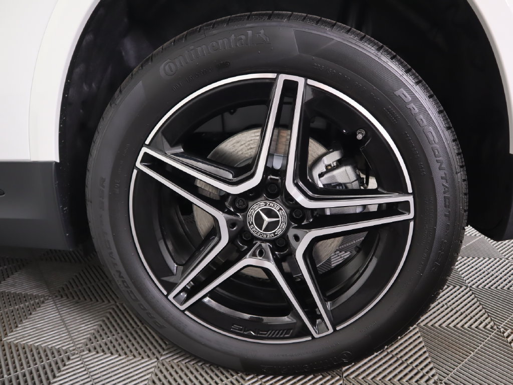 Used 2026 Mercedes-Benz GLA 250 4MATIC image 31