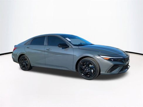 New 2026 Hyundai Elantra Sport image 2