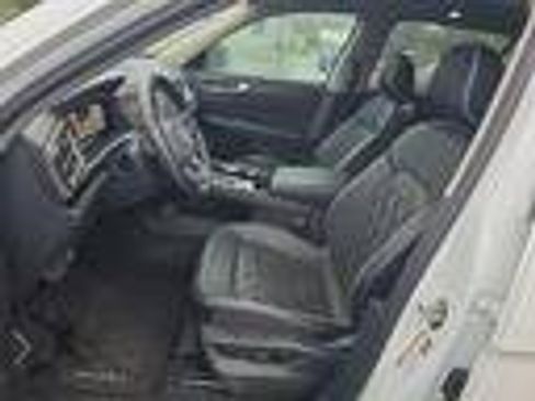 Used 2024 Volkswagen Atlas SEL Premium R-Line AWD/4WD image 8