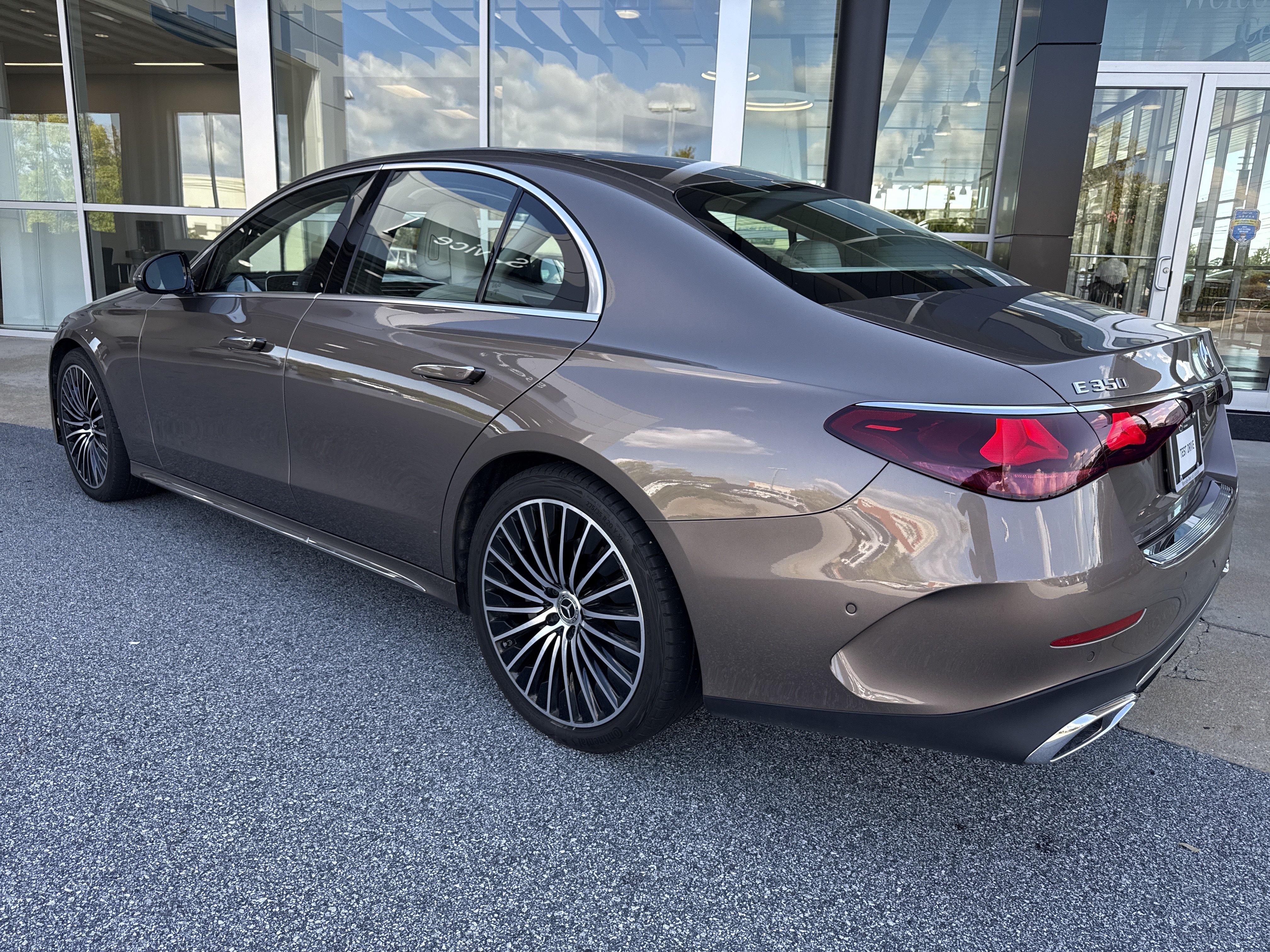 Certified 2025 Mercedes-Benz E 350 Sedan image 7