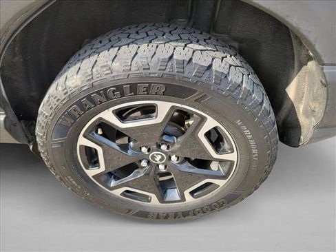 Used 2022 Ford Bronco Sport Outer Banks w/ Tech Package AWD/4WD image 12