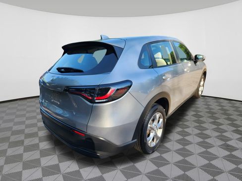 Used 2024 Honda HR-V LX image 4