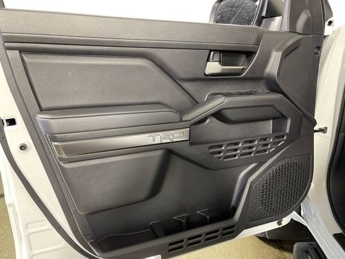 New 2025 Toyota Tacoma TRD Off-Road image 17