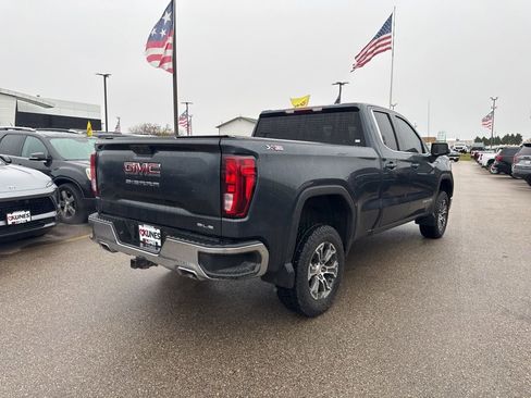 Used 2019 GMC Sierra 1500 SLE w/ SLE Value Package image 13
