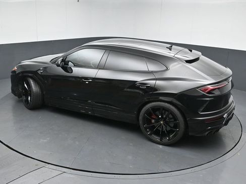 Used 2021 Lamborghini Urus image 50