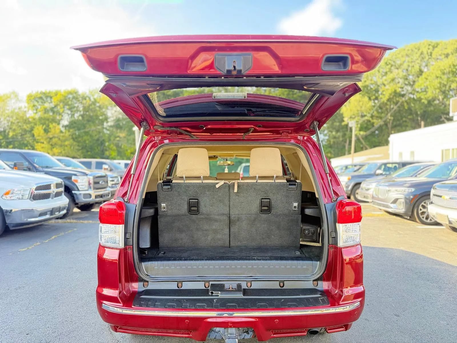 Used 2013 Toyota 4Runner SR5 w/ Convenience Pkg AWD/4WD image 9