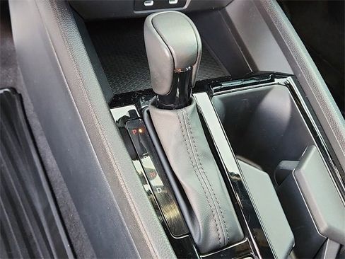 Used 2024 Honda Accord Sport image 15