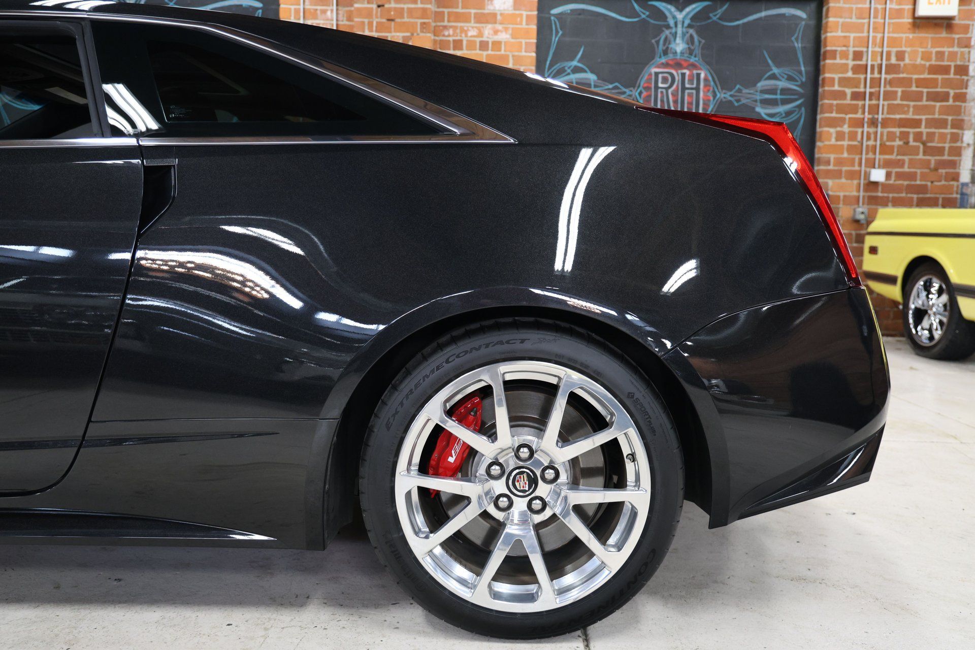 Used 2014 Cadillac CTS V w/ Wood Trim Package RWD image 15