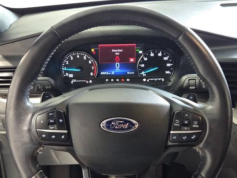 Used 2020 Ford Explorer XLT RWD image 28