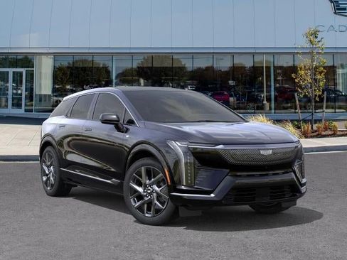 New 2026 Cadillac Optiq Luxury 2 AWD/4WD image 7
