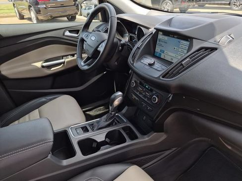 Used 2019 Ford Escape SEL FWD image 13