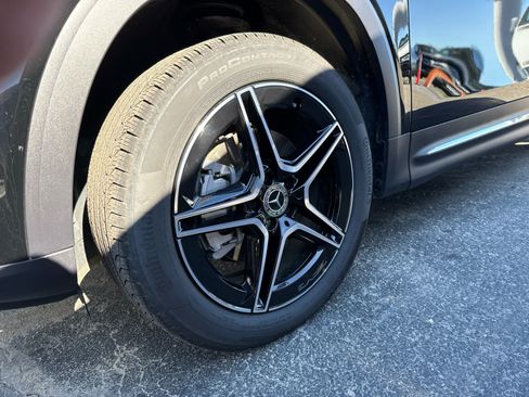 Certified 2026 Mercedes-Benz GLB 250 4MATIC image 6