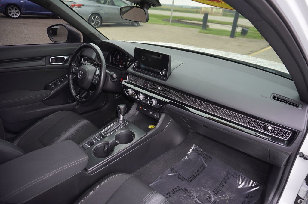 Used 2022 Honda Civic Sport image 28