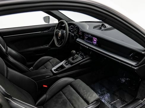 Used 2023 Porsche 911 GT3 image 46