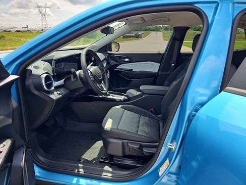 New 2026 Chevrolet Trax LT w/ Driver Confidence Package FWD image 18