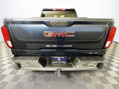 Used 2022 GMC Sierra 1500 SLE w/ Driver Alert Package II AWD/4WD image 22