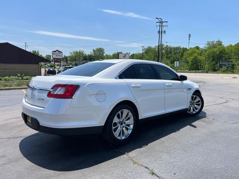Used 2012 Ford Taurus Limited FWD image 9