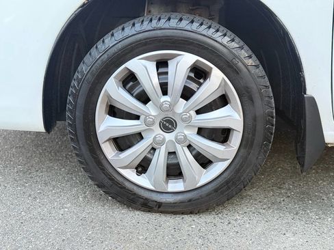 Used 2017 Nissan NV200 SV w/ Technology Package FWD image 30