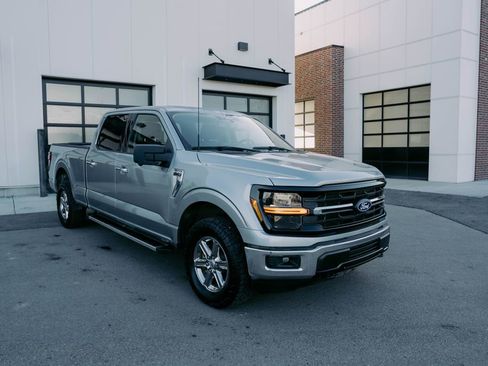 Used 2024 Ford F150 XLT w/ Tow/Haul Package image 4