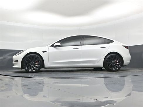 Used 2022 Tesla Model 3 Performance image 45