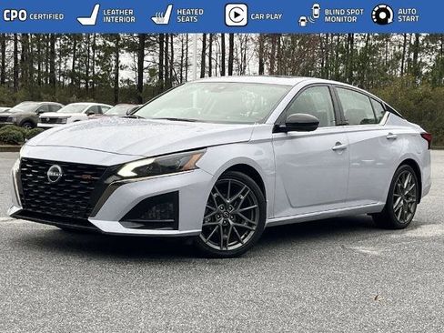 Certified 2024 Nissan Altima 2.0 SR image 1