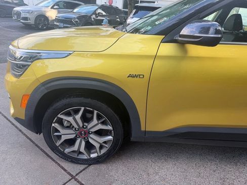 Used 2021 Kia Seltos SX AWD/4WD image 8