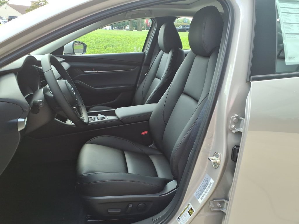 New 2026 MAZDA MAZDA3 2.5 S Sedan w/ Preferred Pkg FWD image 12