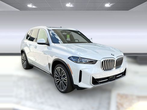 New 2026 BMW X5 xDrive40i AWD/4WD image 7